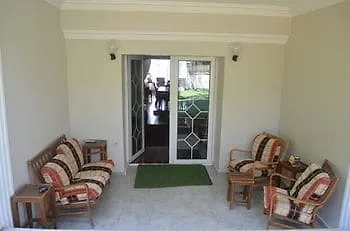 Hotel Kapri 2*